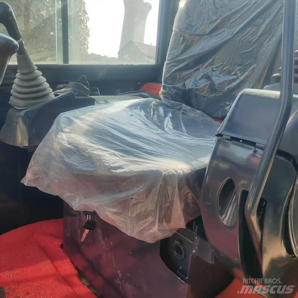 Kubota U 35 Гусеничні екскаватори