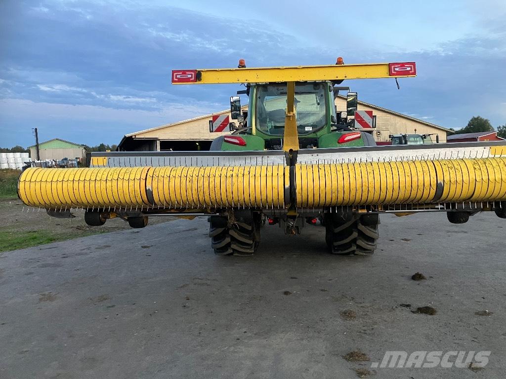 ROC RT 700 Рядкові жатки