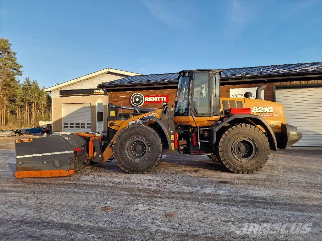 CASE 821 G2 Фронтальні навантажувачі