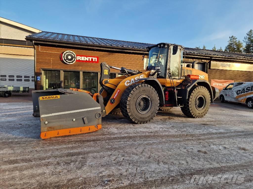 CASE 821 G2 Фронтальні навантажувачі