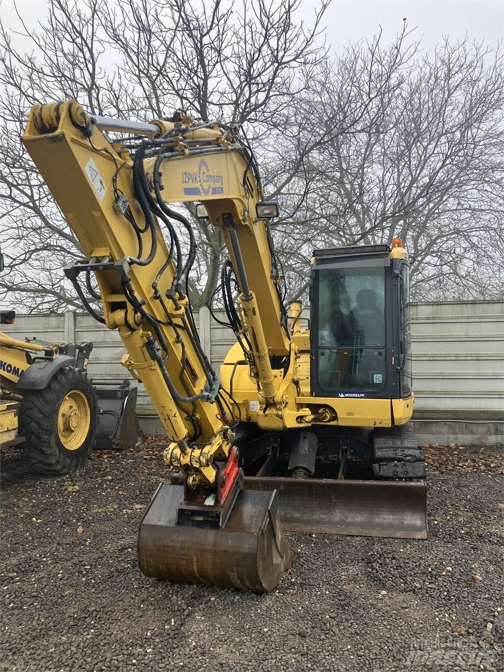 Komatsu PC 88 MR-10 Середні екскаватори 7т. - 12т.