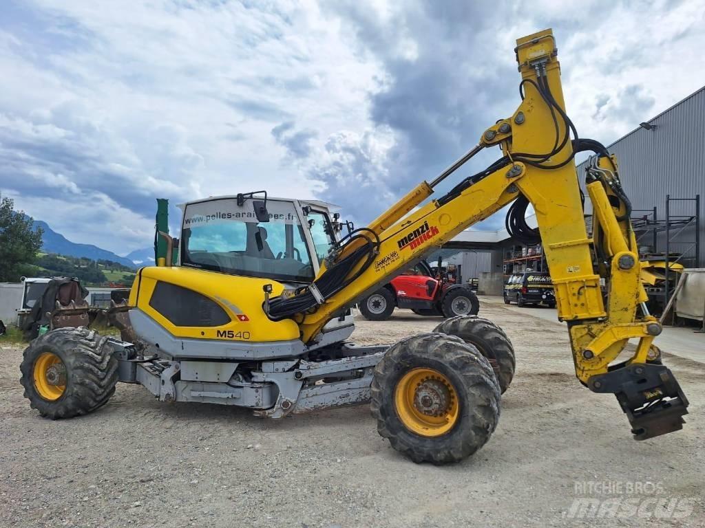 Menzi Muck M540 Спеціальні екскаватори