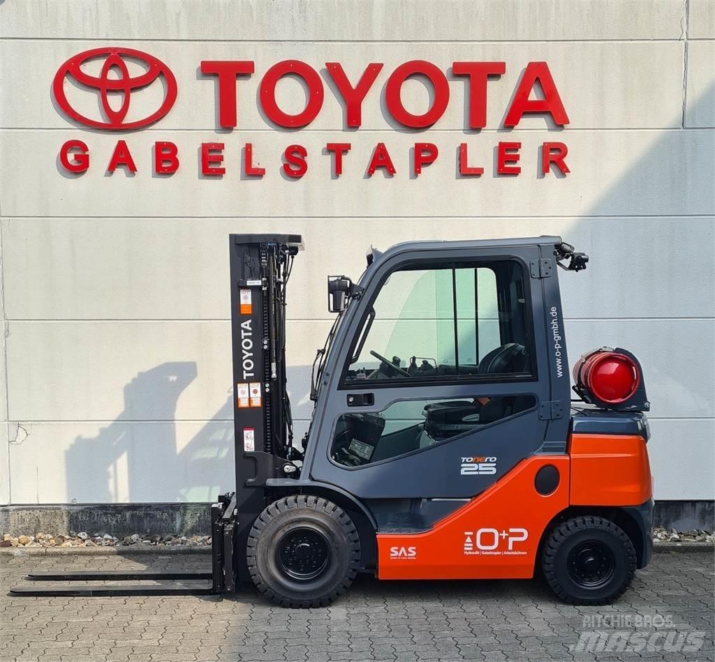 Toyota 02-8FGF25 Газові навантажувачі