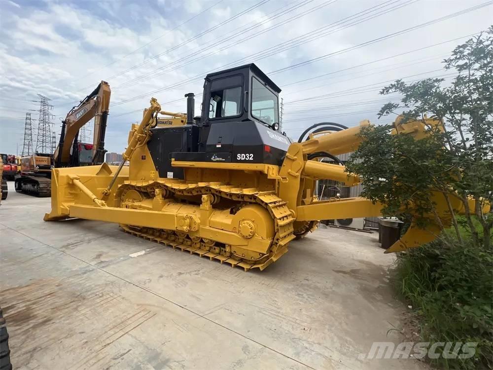 Shantui SD32 Гусеничні бульдозери