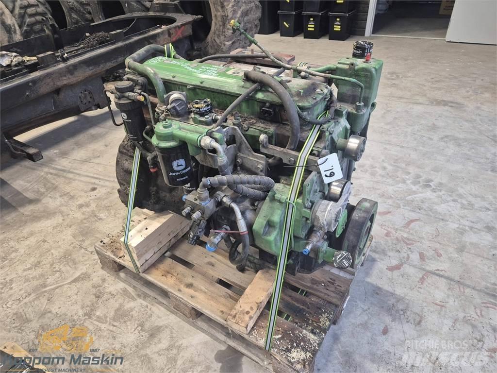 John Deere 1510e Двигуни
