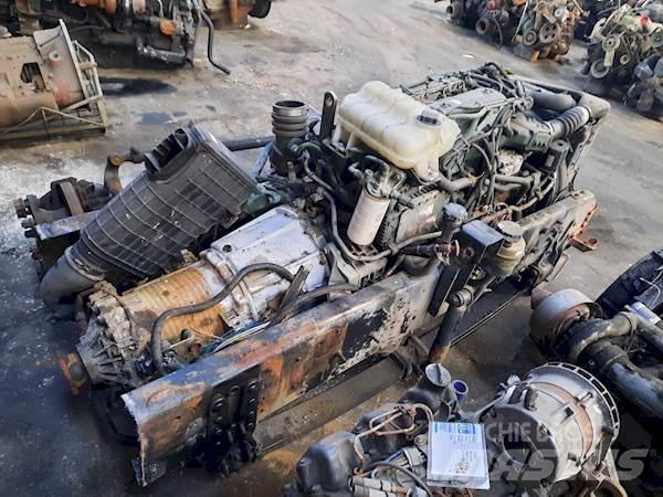 Volvo D6B220 Двигуни
