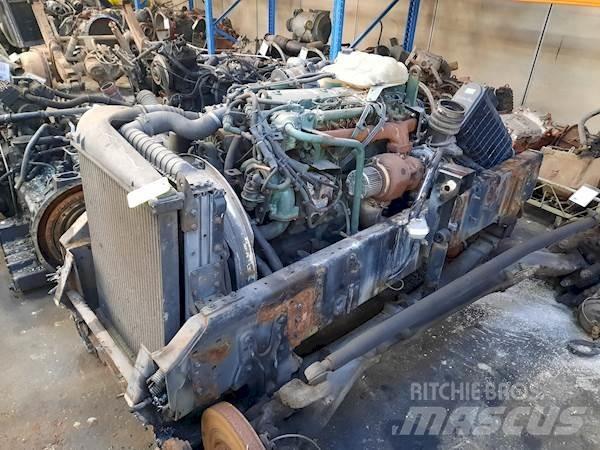 Volvo D6B220 Двигуни