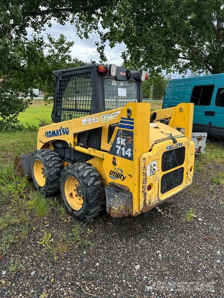 Komatsu SK 714 Міні-навантажувачі