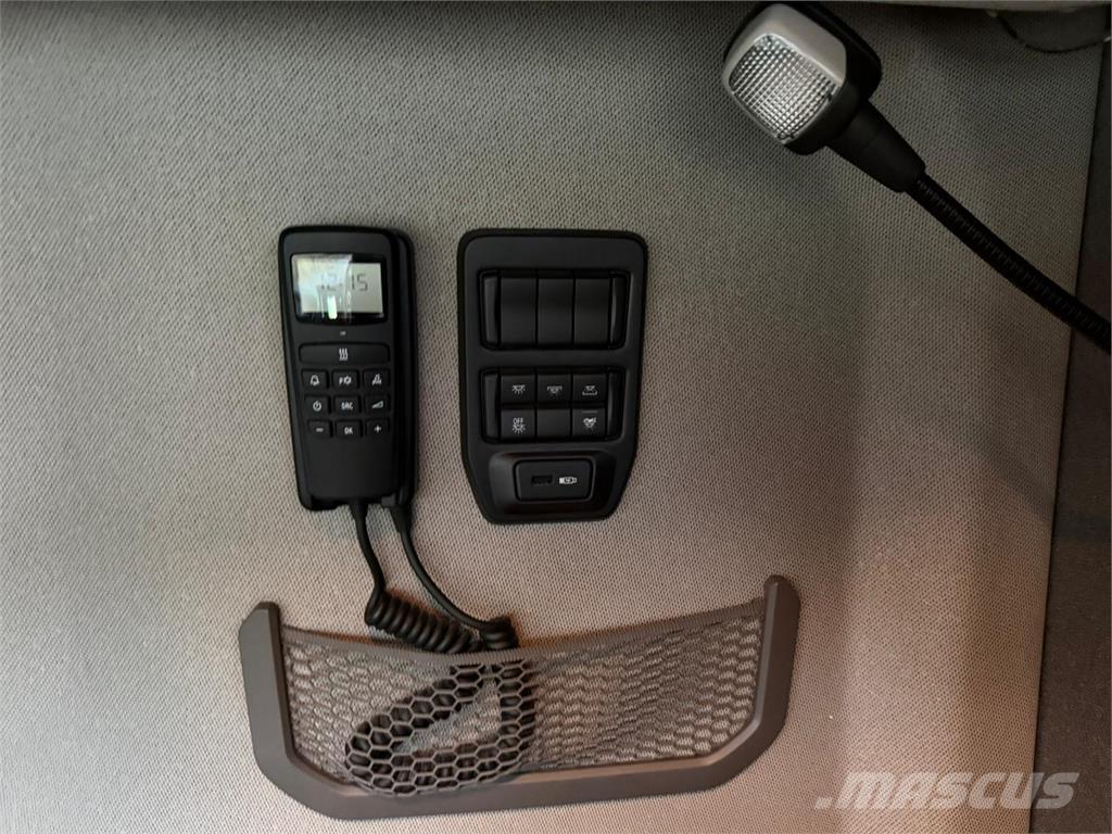 Scania R580 6x2 Тягачі