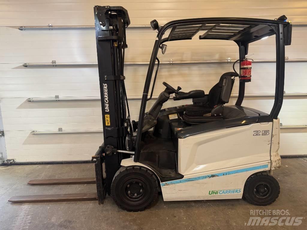 UniCarriers MX 25 Електронавантажувачі