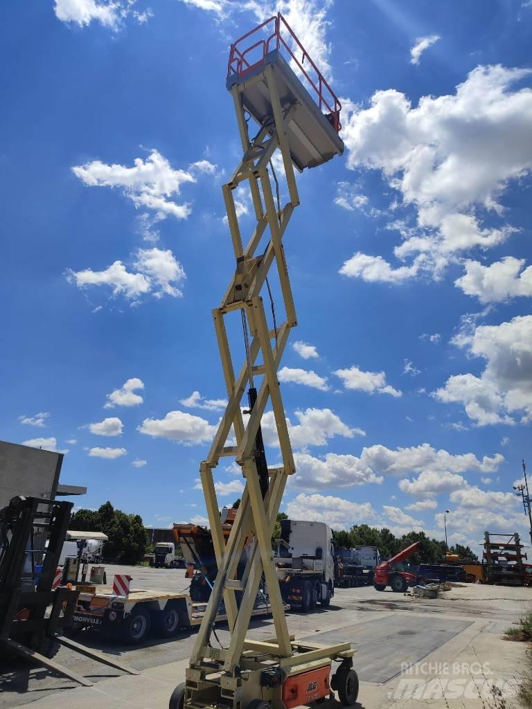 JLG 3246 ES Підйомники-ножиці