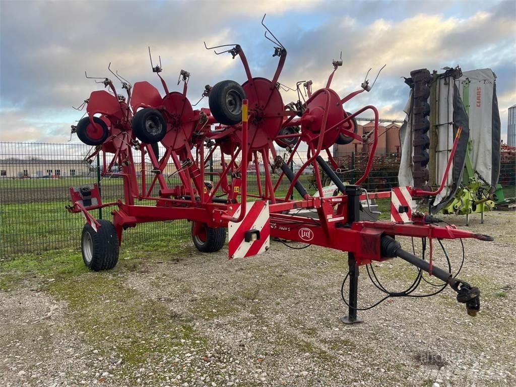 Lely Lotus 1020 S Граблі і сінозворушувачі