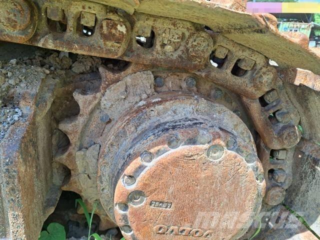 Volvo EC 290 B LC Гусеничні екскаватори