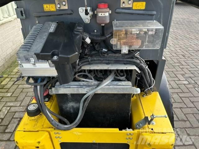 Wacker Neuson WL 20 Малі навантажувачі