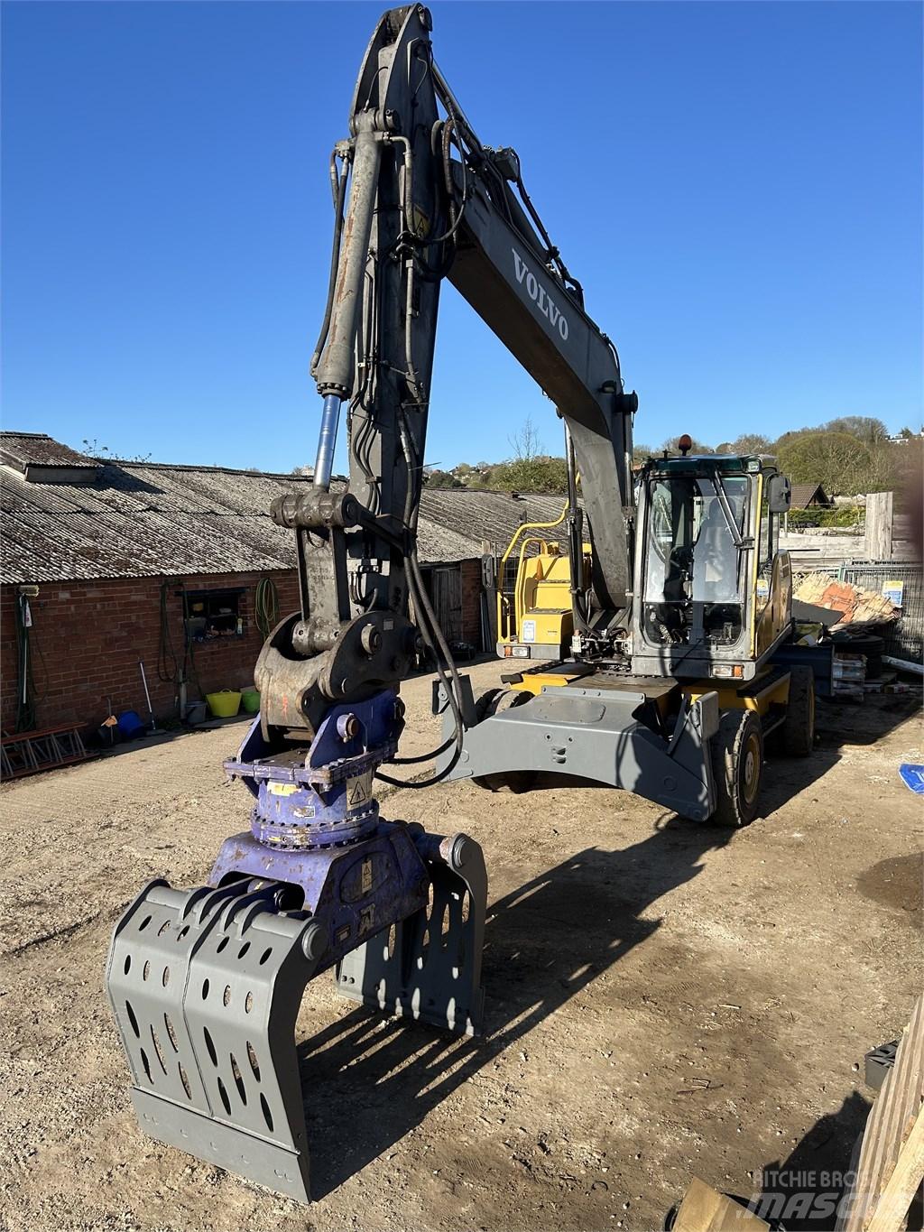  Excavator Volvo Колісні екскаватори