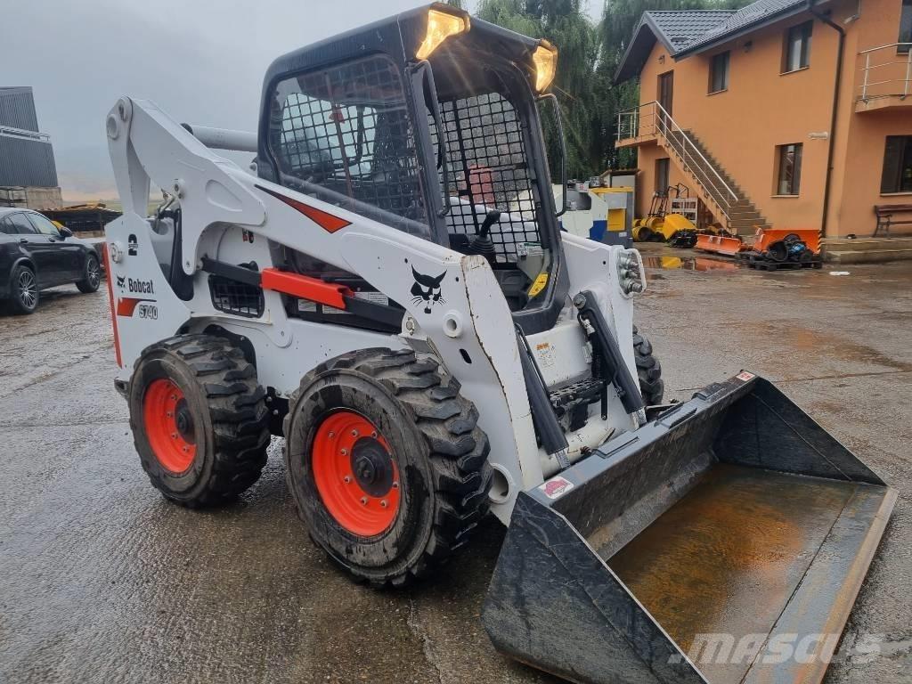 Bobcat S740 Міні-навантажувачі
