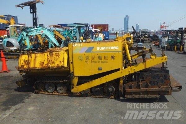 Sumitomo HA31C Асфальтовкладачі