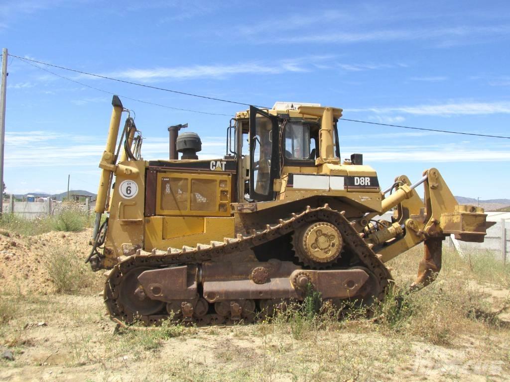 CAT D 8 R Гусеничні бульдозери