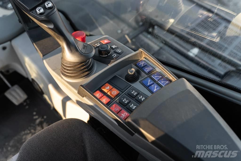 Manitou MRT 2660 Телескопічні навантажувачі