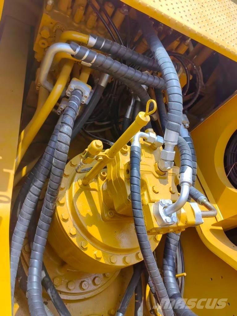 CAT 340 D L Гусеничні екскаватори