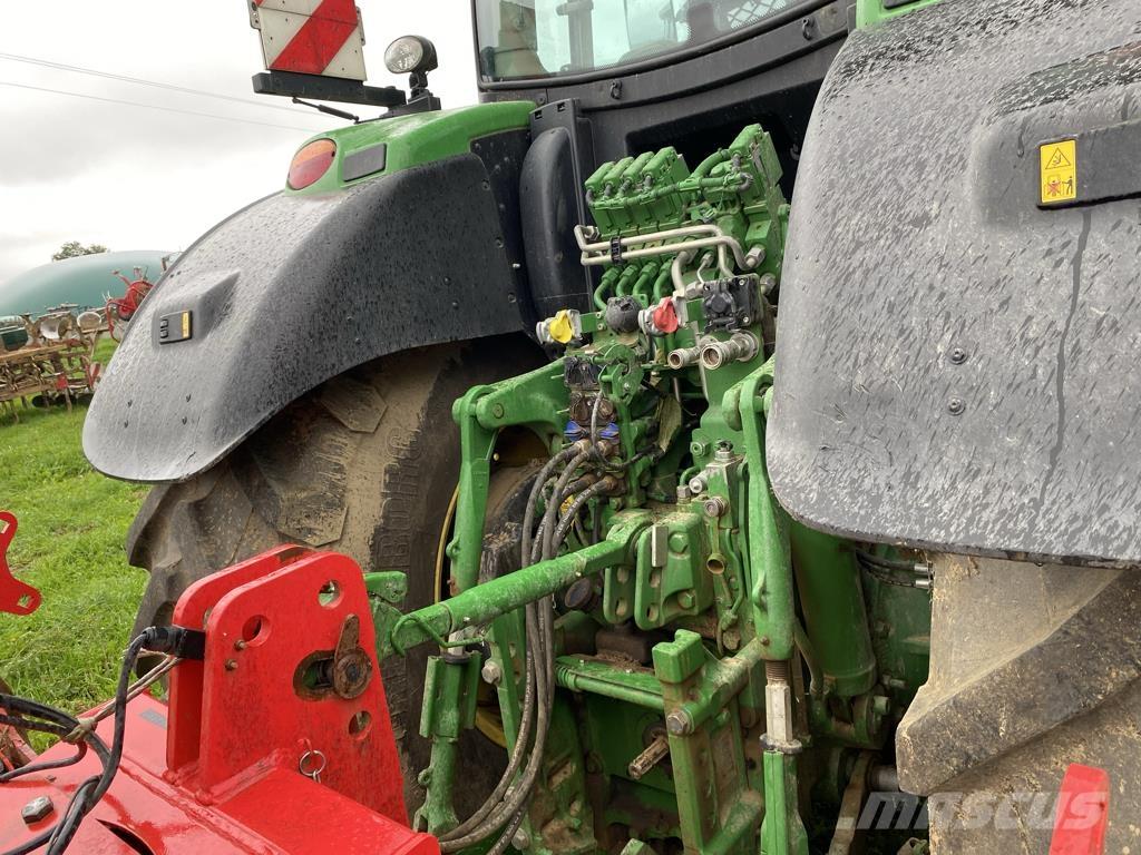 John Deere 6R 195 Трактори