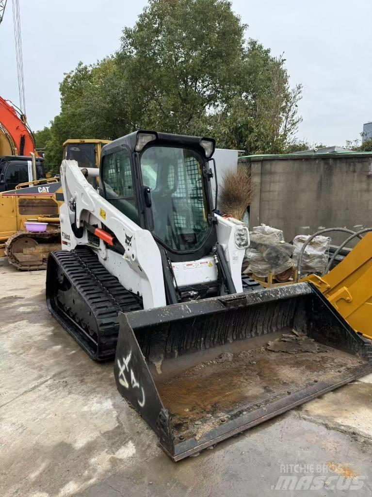 Bobcat T 770 Гусеничні вантажники