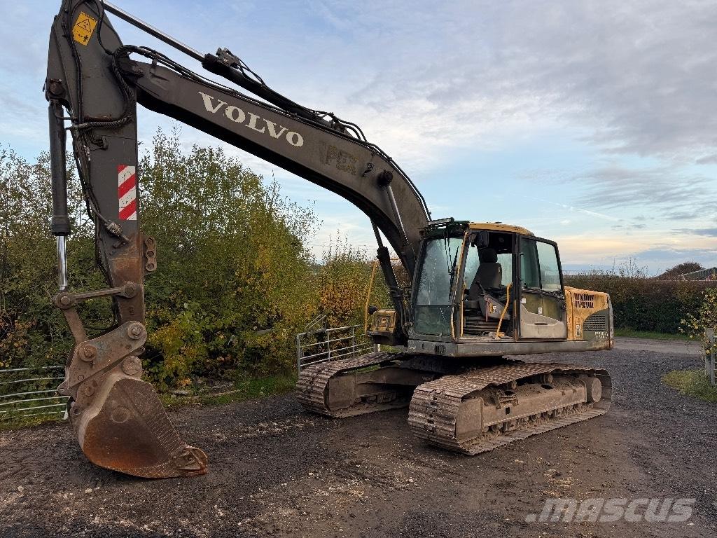 Volvo Ec210cl Гусеничні екскаватори
