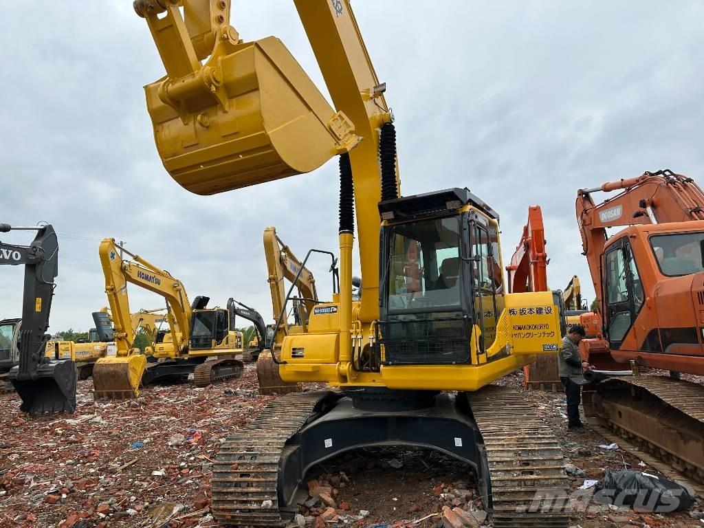 Komatsu PC 220-8M Гусеничні екскаватори