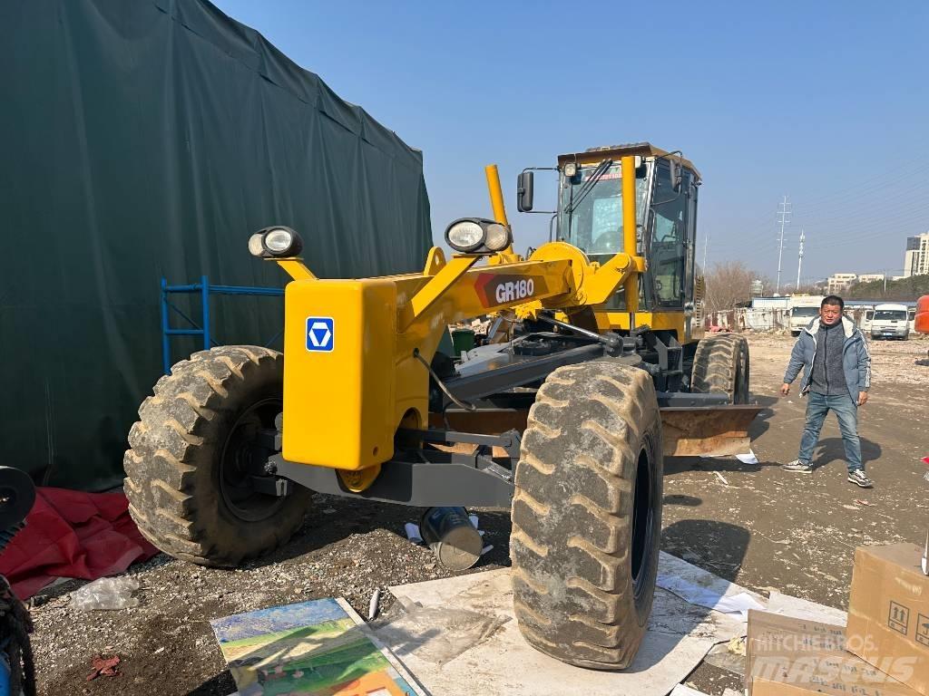 XCMG GR180 Грейдери