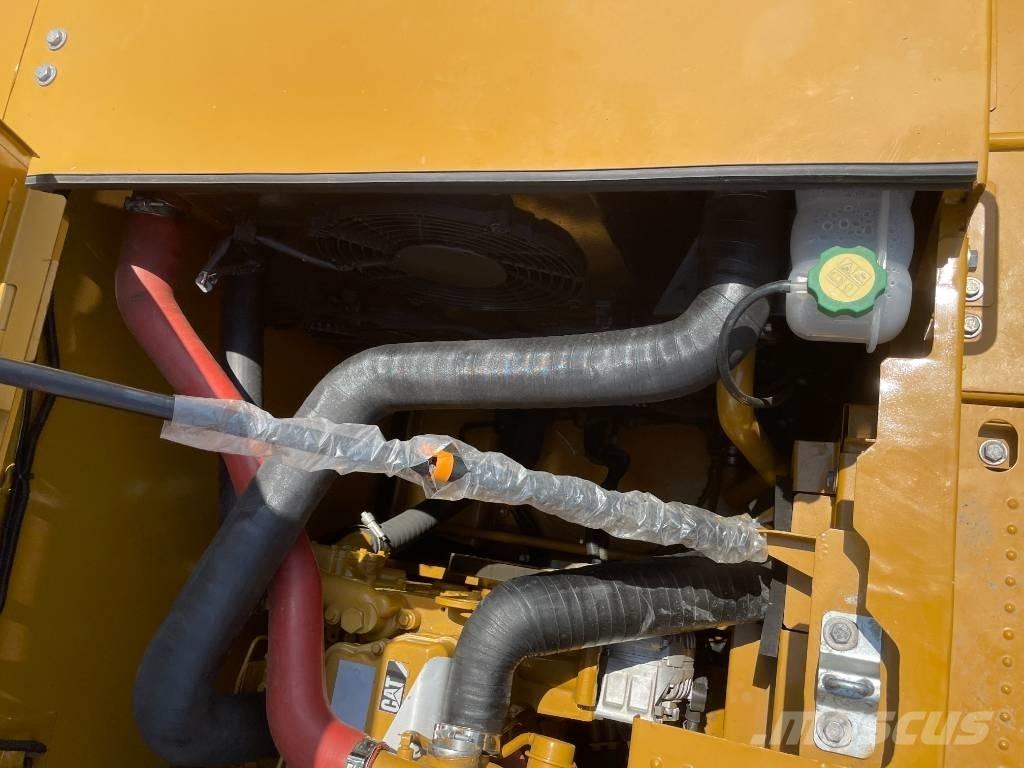 CAT 320 GC Гусеничні екскаватори
