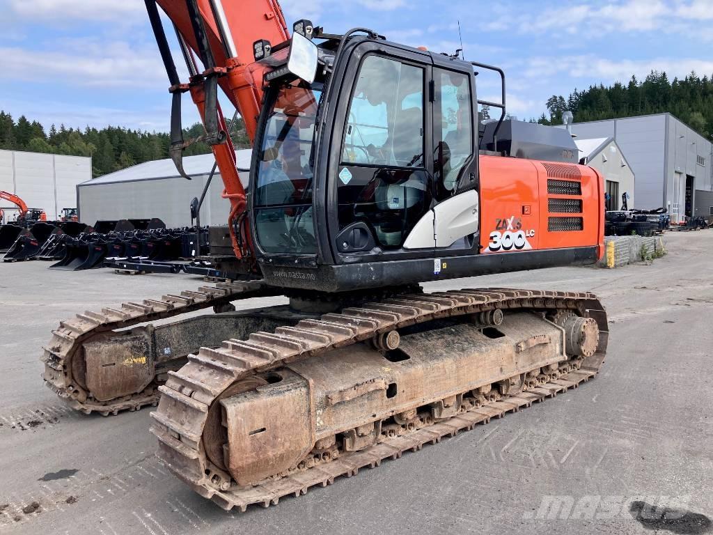 Hitachi ZX 300 LC-6 Гусеничні екскаватори