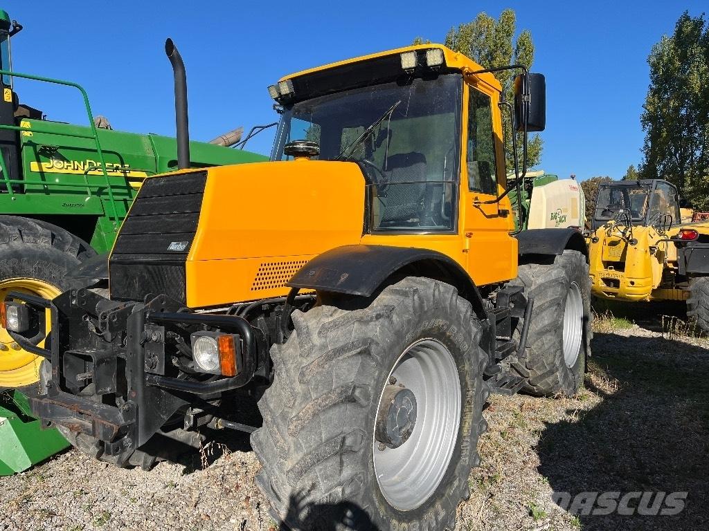 JCB Fastrac 155-65 Трактори