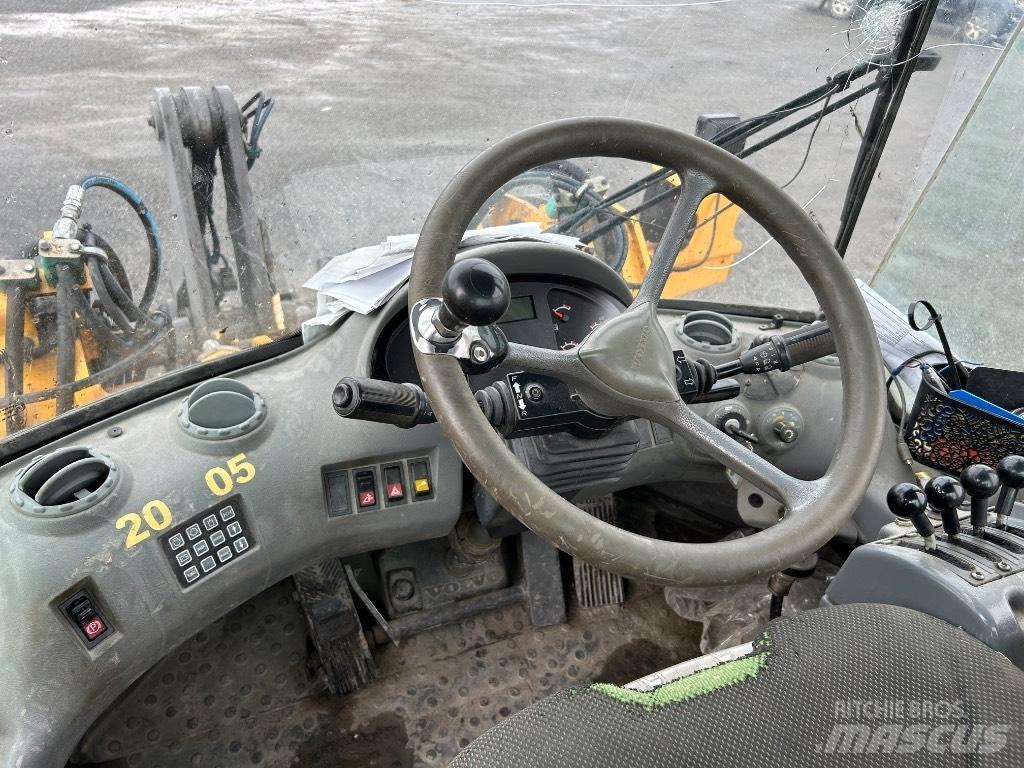 Volvo L 60 E Фронтальні навантажувачі
