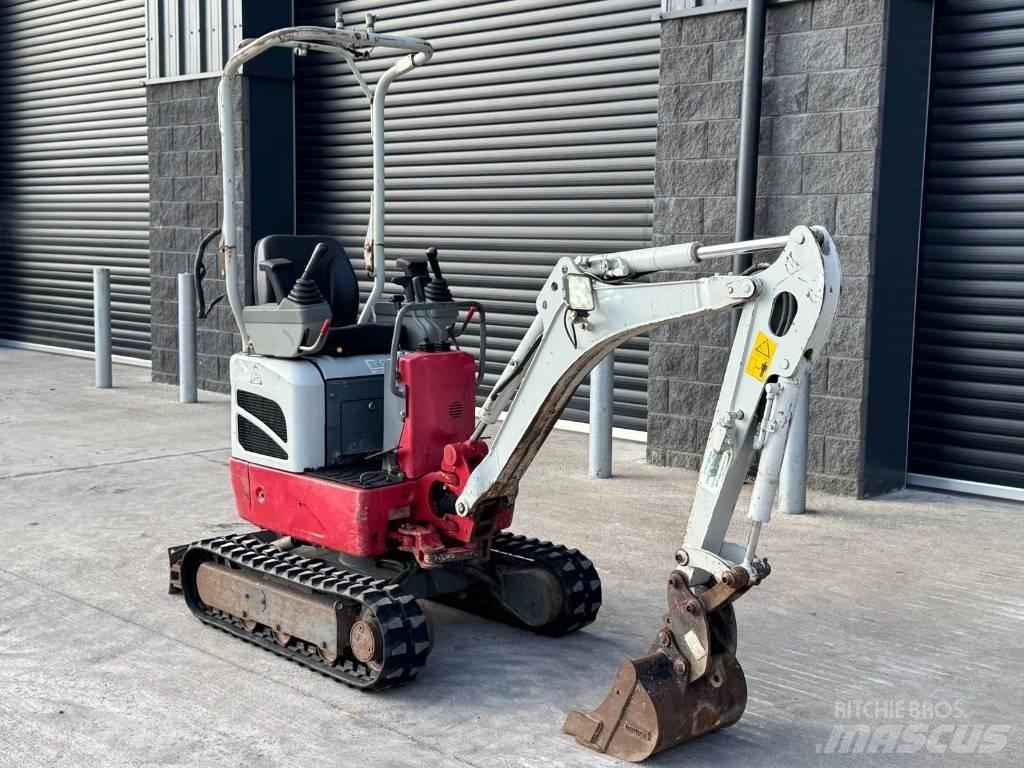 Takeuchi TB 210 R Міні-екскаватори < 7т