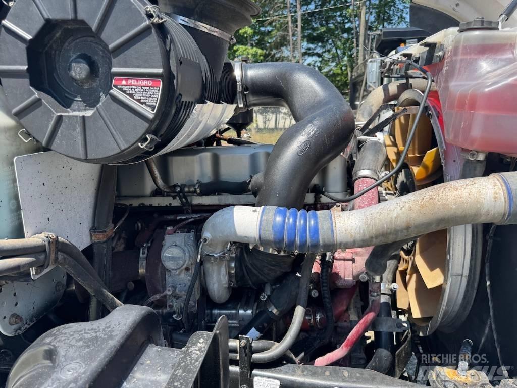 Mack GU 713 Самоскиди