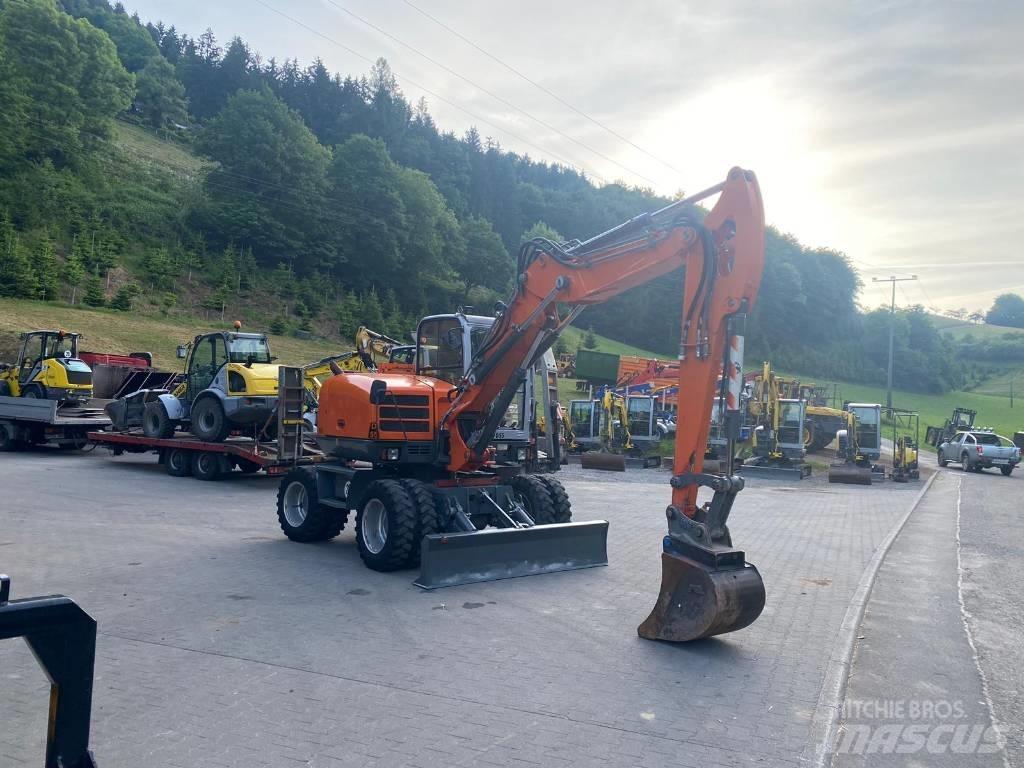 Wacker Neuson 9503 Колісні екскаватори