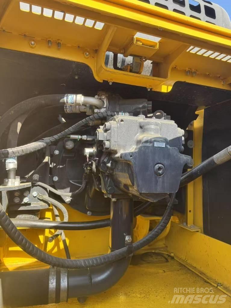 Komatsu PC 350-7 Гусеничні екскаватори