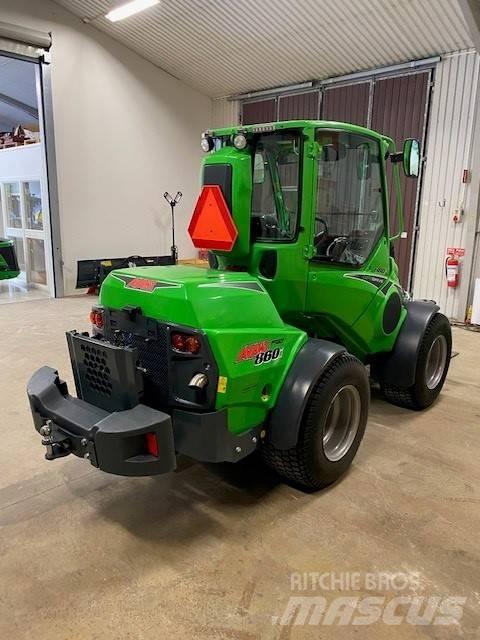 Avant 860 i Навантажувачі зі змінним робочим обладнанням