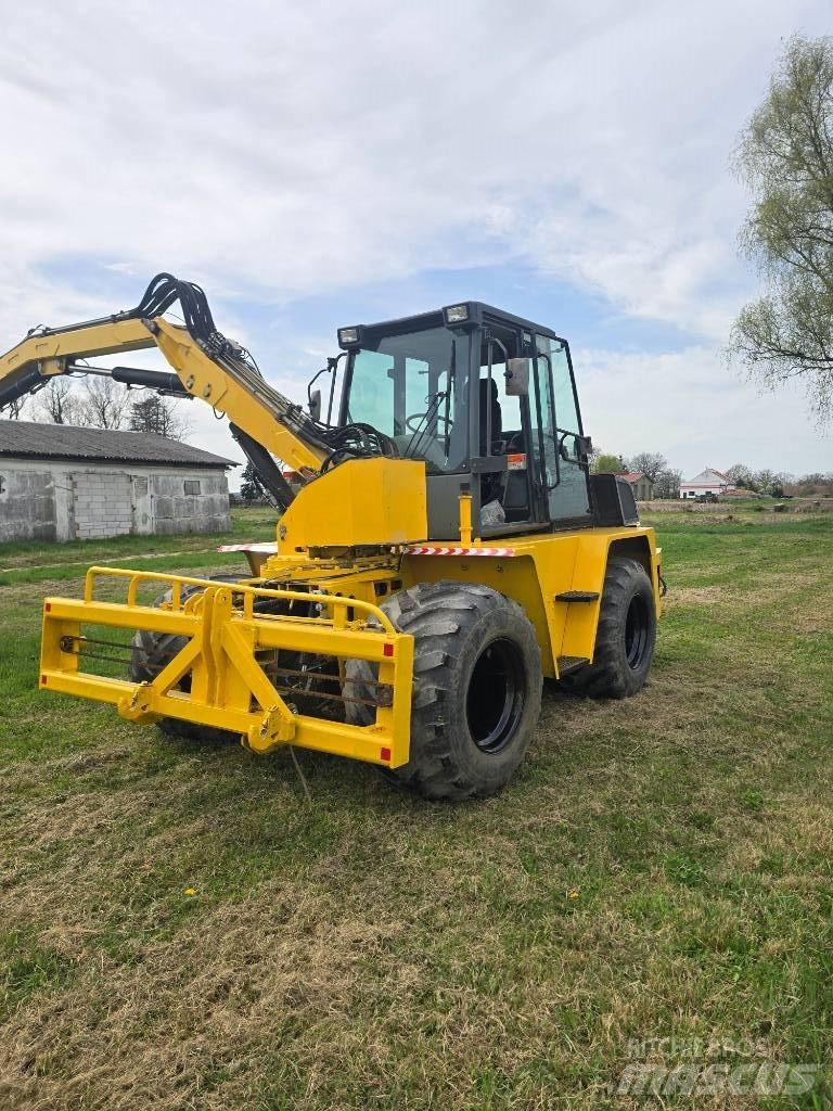  Berky 3800 Підсобні машини