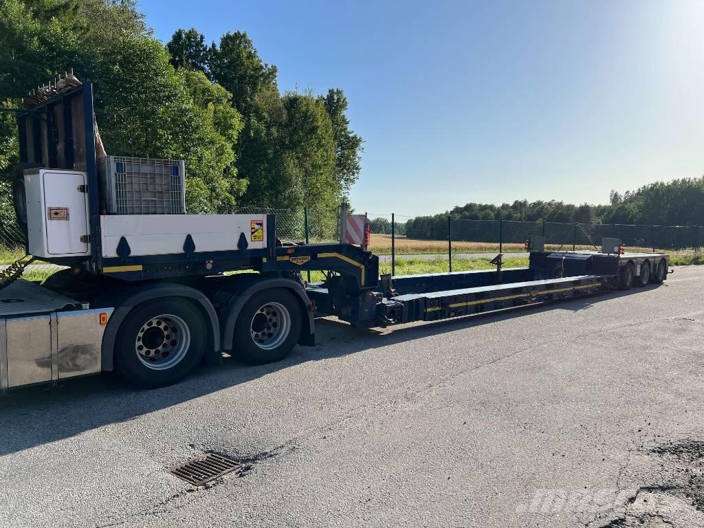 Broshuis Low loader Низькорамні напівпричепи