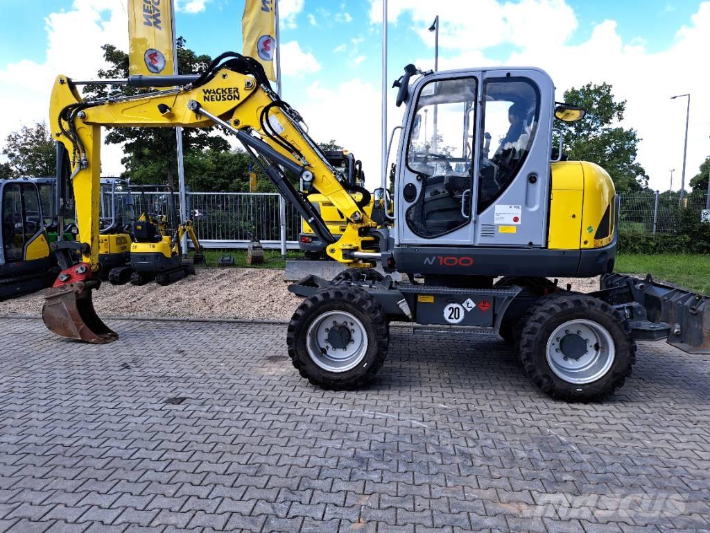 Wacker Neuson EW100 Колісні екскаватори