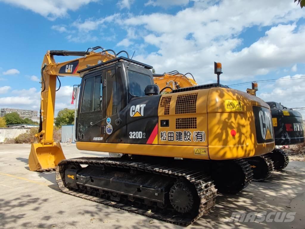 CAT 320D2 Гусеничні екскаватори