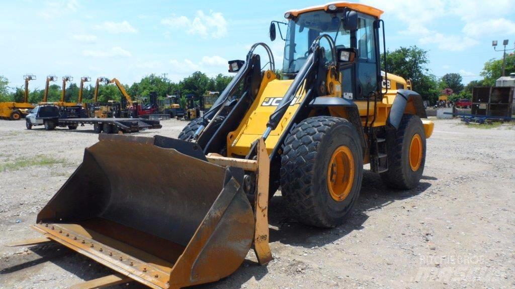 JCB 436 E HT Фронтальні навантажувачі