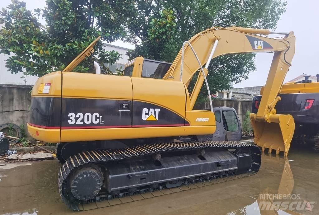 CAT 320 C L Гусеничні екскаватори