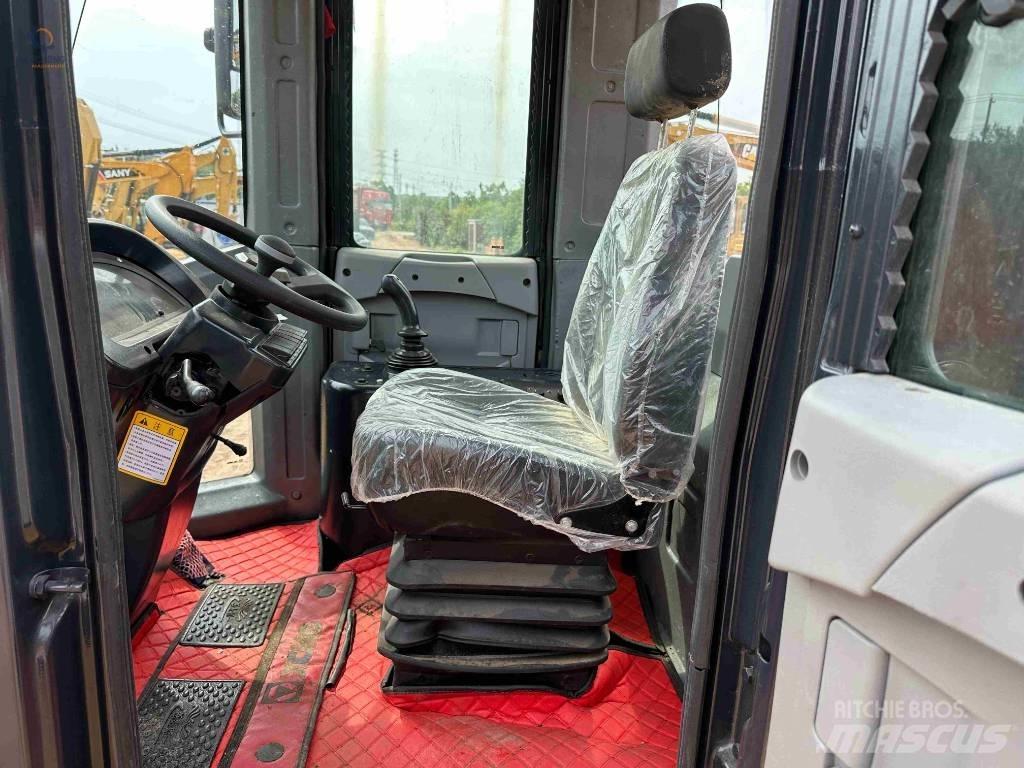XCMG ZL 50 GN Фронтальні навантажувачі