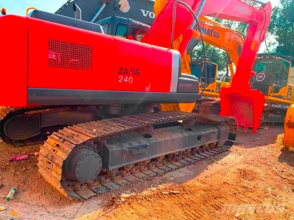 Hitachi Zaxis 240 Гусеничні екскаватори