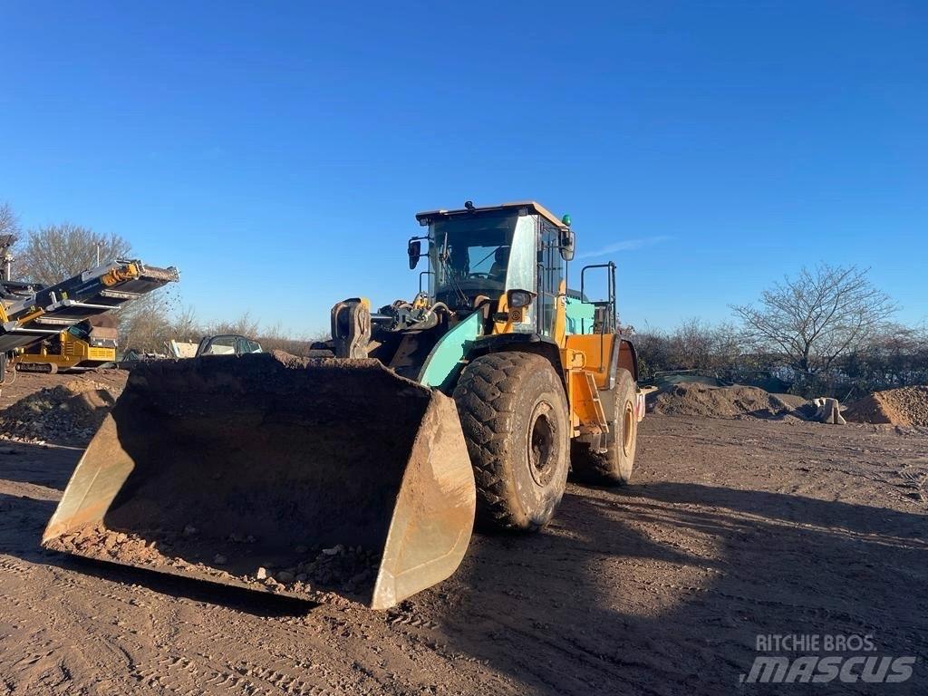 Hyundai HL970A Фронтальні навантажувачі