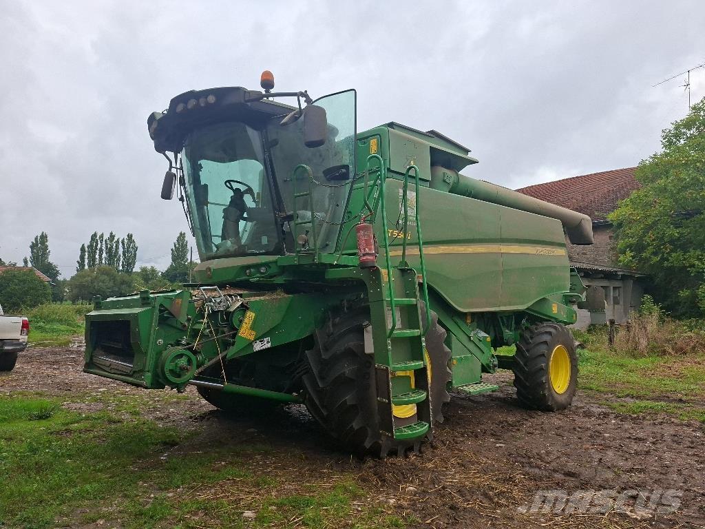 John Deere T550i Зернозбиральні комбайни