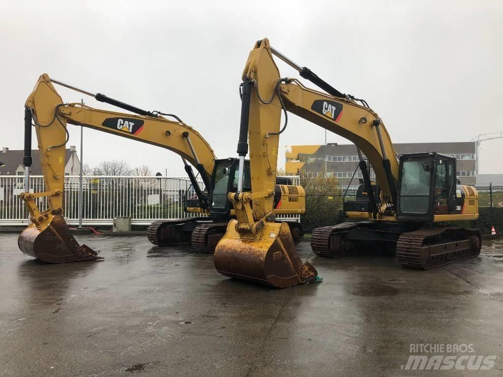 CAT 330DL Гусеничні екскаватори