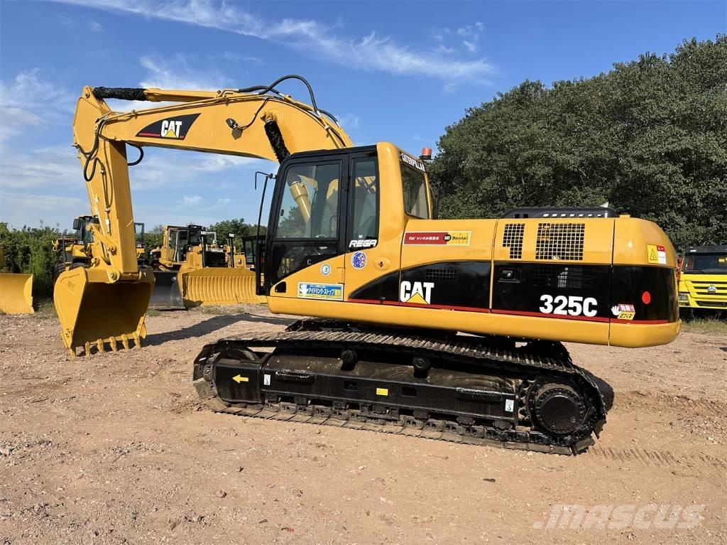 CAT 325 CL Гусеничні екскаватори